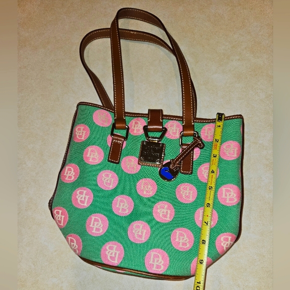 DOONEY  & BOURKE  Vintage ✨️ green and pink shoulder bag - Picture 7 of 9